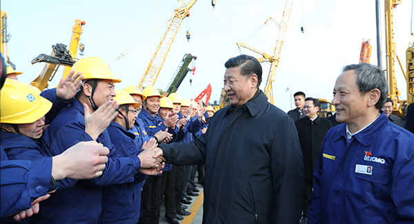 中共中央總書記、國家主席、中央軍委主席習(xí)近平親臨徐工集團(tuán)考察調(diào)研