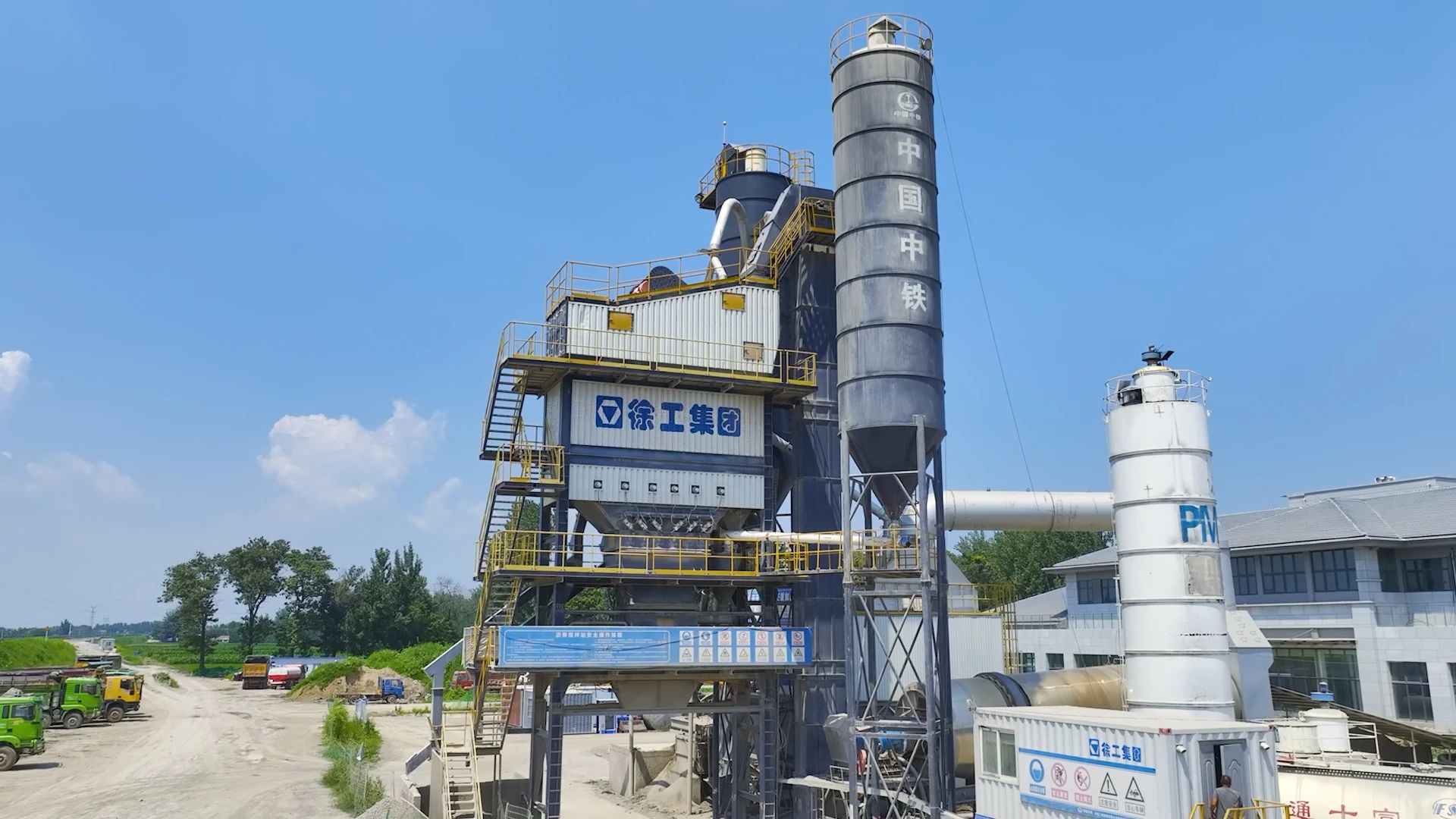 5000型！助力河南高速建設(shè)！
