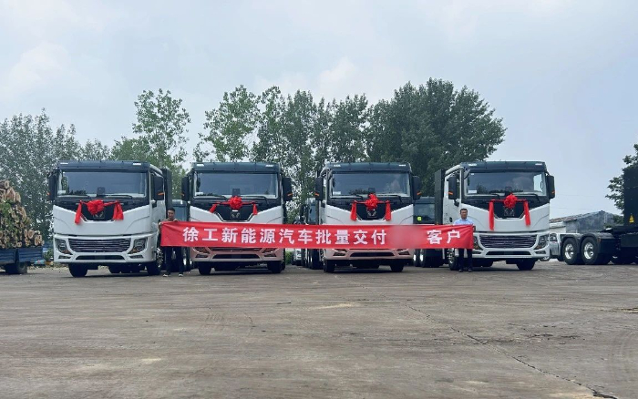 車隊老板的“致富經(jīng)”：“選擇徐工，就是選擇成功！”