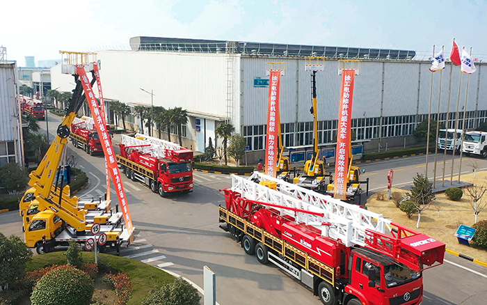 綠色修井效率再刷新，徐工電動修井機(jī)批量發(fā)車